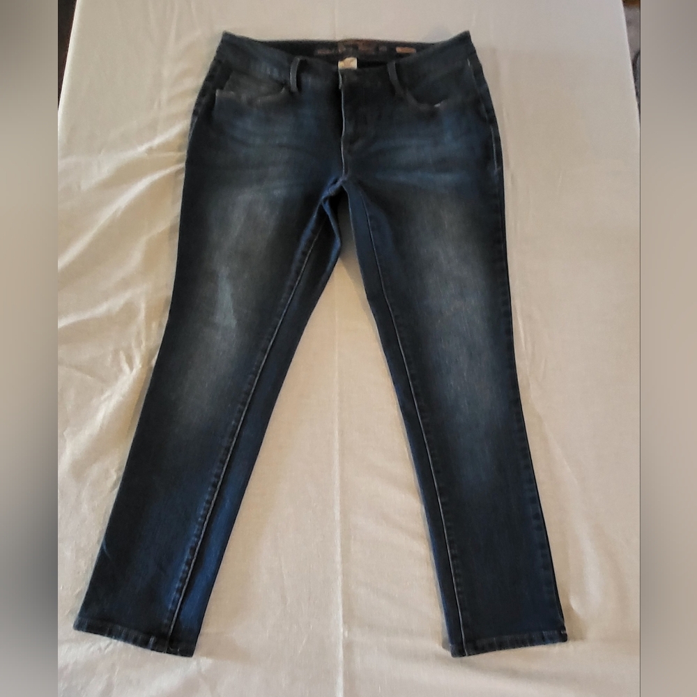 Faded Glory Ultimate Skinny Jeans 12P